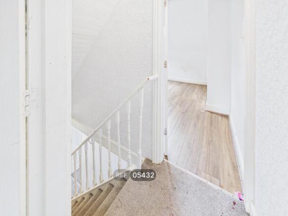 4 bed Terraced to rent Image 9