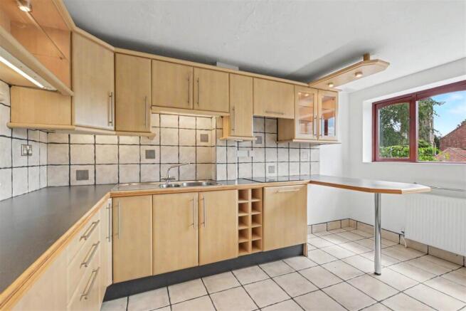Kitchen_1.jpeg