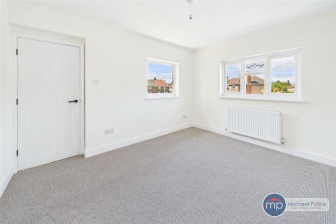 3 bed Semi-Detached for sale Image 12