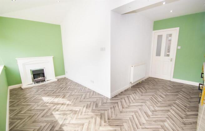 Kitchen & Dining Room