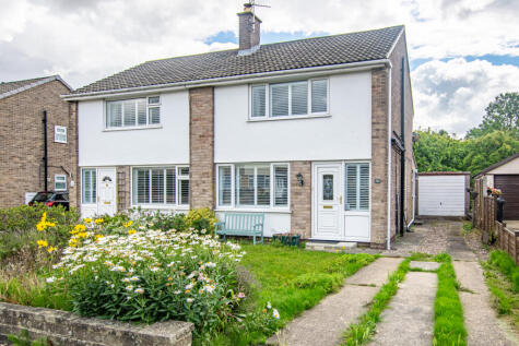 Fairways Avenue, Harrogate, HG2