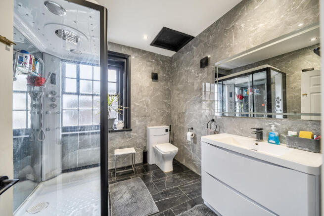 1404093369777dfbf2954