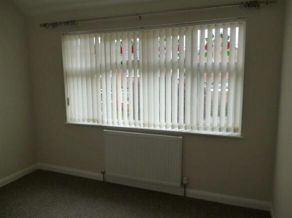 Bedroom 1 (front)