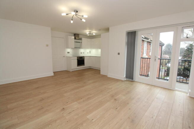 Lounge/Kitchen