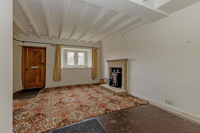 Reception Room-1.jpg