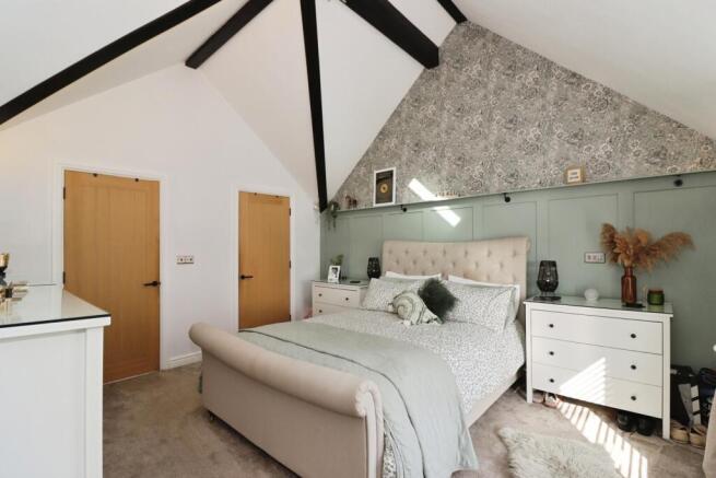Hempton Lane, Almondsbury, Bristol, BS32 photo 4