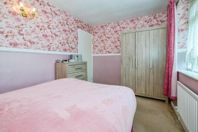 4 bed Terraced for sale Image 11