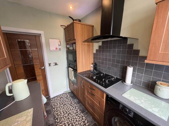 2 bed Terraced for sale Image 8