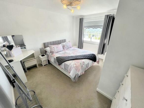 Bed2