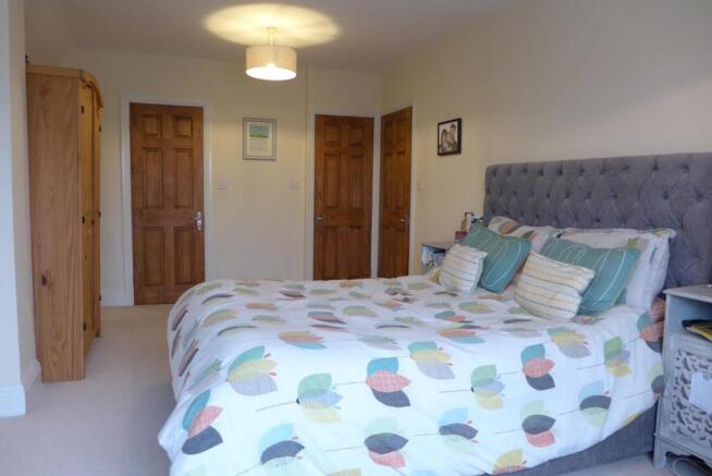 Belbroughton Rd, 84, Bed1.jpg