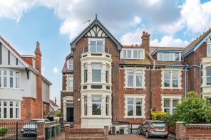 19, St Helens Parade, Southsea PO4 0QJ