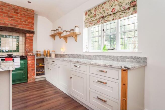 Kitchen/Breakfast