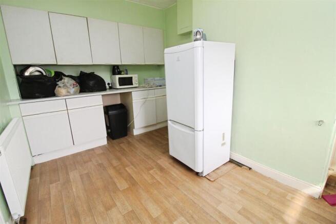 1 bed Terraced for sale Image 5