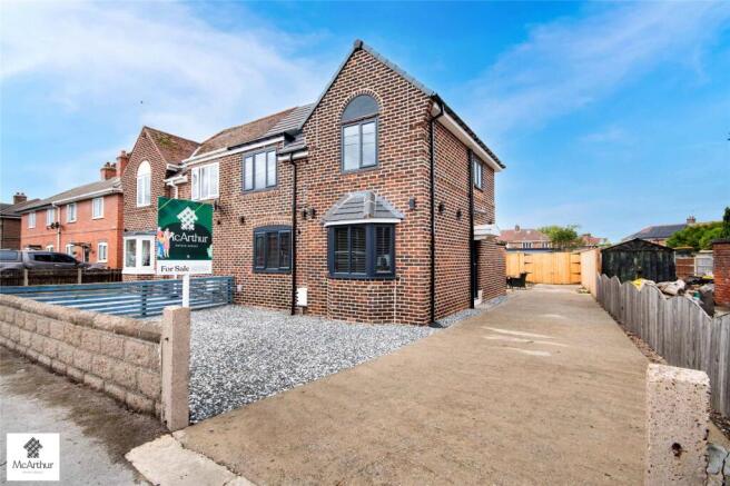 3 Bedroom Semi-Detached in DN11 8AH