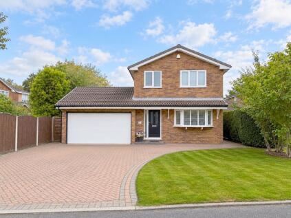 Lambourn Close, Poynton, SK12