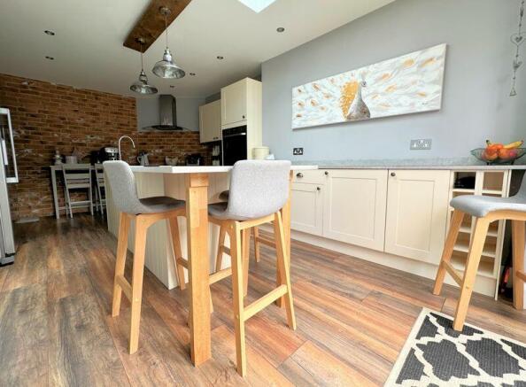 Kitchen/Breakfast Room