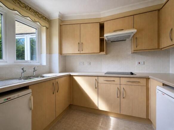 1 bed Apartment for sale Image 5