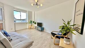 8, Sydenham Court, Cantelupe Road, Bexhill-on-sea TN40 1JQ