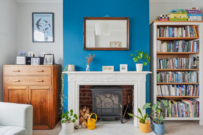 Living Room - Fireplace