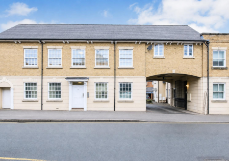 Windsor Court, Rugby
