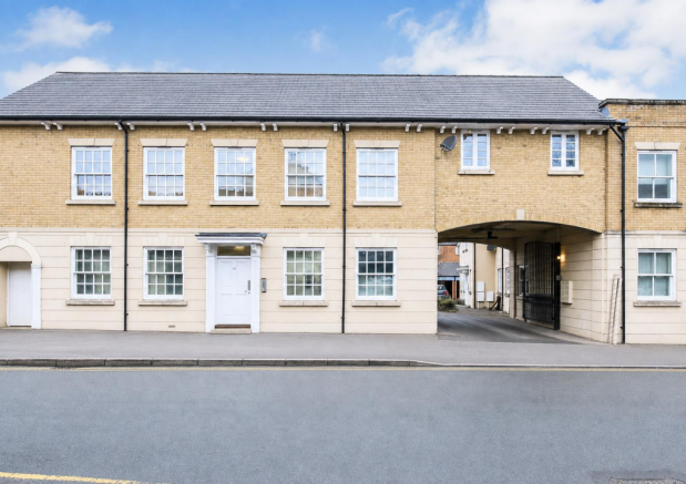 Windsor Court, Rugby
