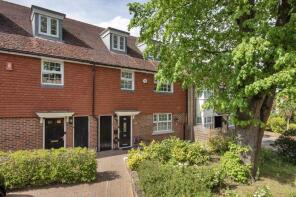 5, Abbey Drive, Dartford DA2 7WP
