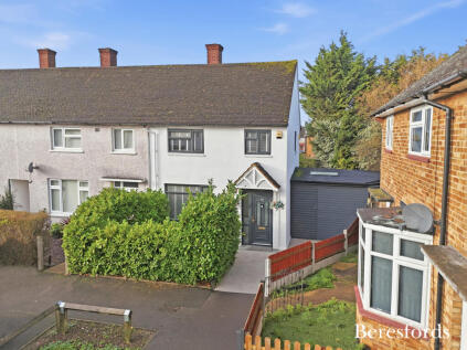 Dene Path, South Ockendon, RM15