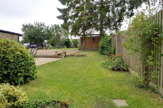 Garden 3.jpg