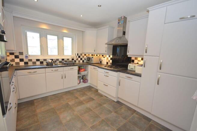 Stone Cross Drive, Widnes photo 4