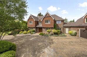 Watersfield House, Kerves Lane, Horsham RH13 6ES