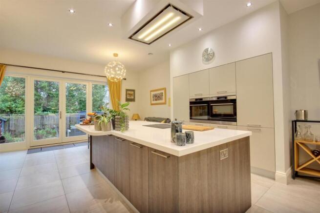 Gallows Lane (13).jpg