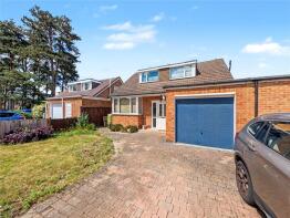 9, Scots Drive, Wokingham RG41 3XF