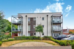 17, Wylie Gardens, Basingstoke RG24 9TU