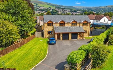 Carr Farm Close, Rawtenstall, Rossendale, BB4
