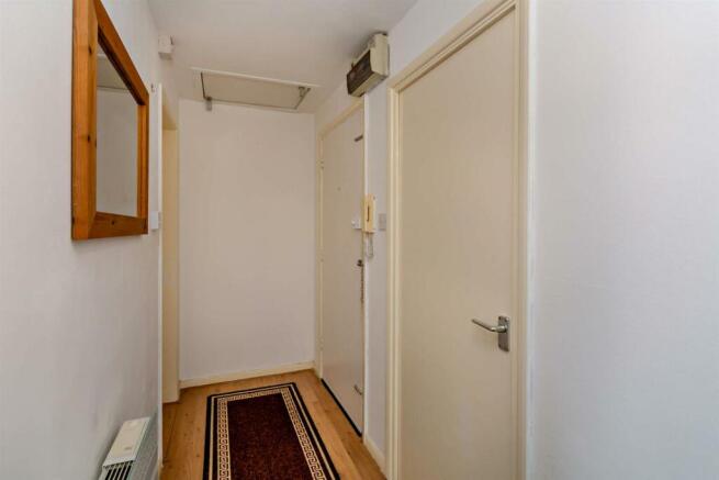 8589783-interior08-800.jpg