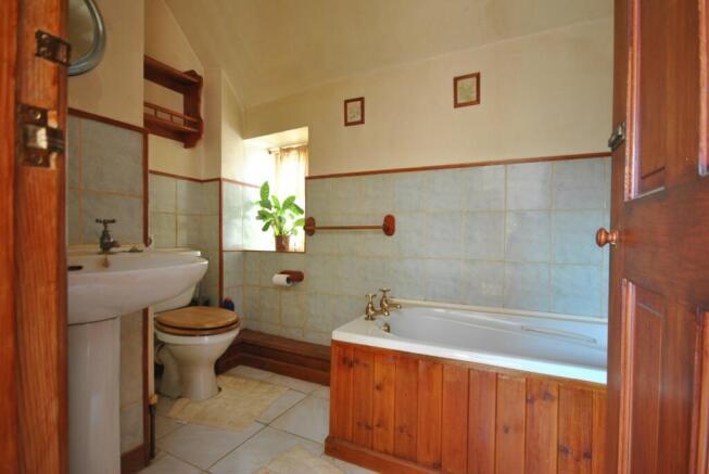 Photo 11