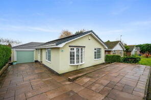 26, Rudgwick Drive, Bury BL8 1YA