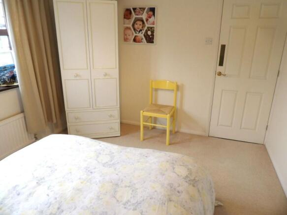 BEDROOM 2