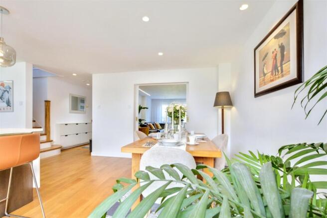 Dining Room_6.jpeg