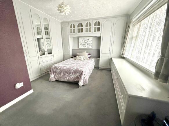 Oakwell Close, Dunstable photo 4
