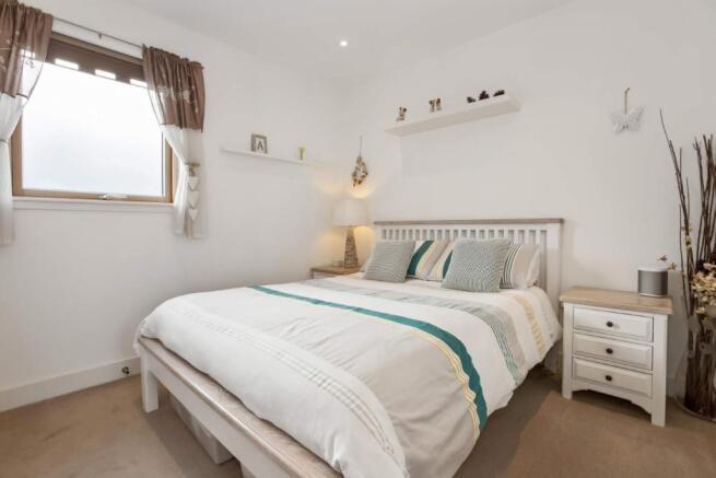 Bed 1