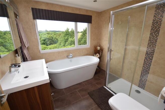 Main House Bathroom
