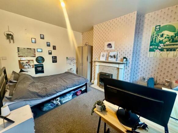 WhatsApp Image 2026-01-06 at 15.00.19.jpeg