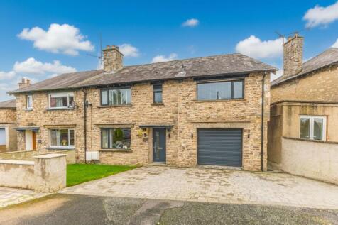 17 Castle Oval, Kendal