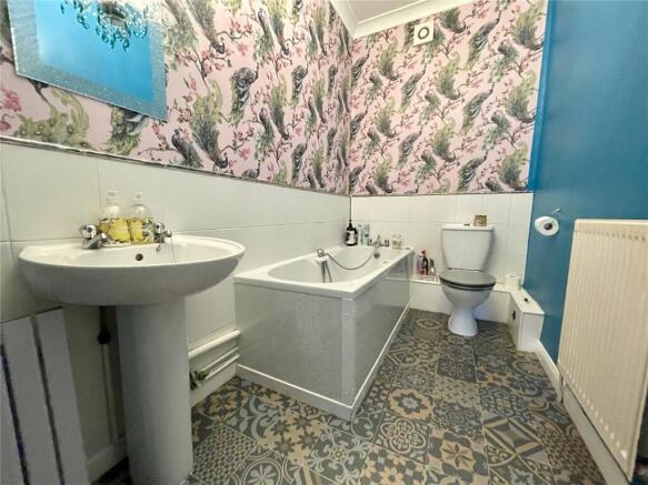 1 bed Apartment for sale Image 8