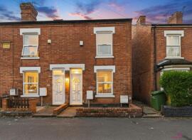 35, Blakefield Road, Worcester WR2 5DR