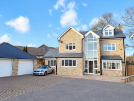 2, Crow Wood View, Brighouse HD6 2HE