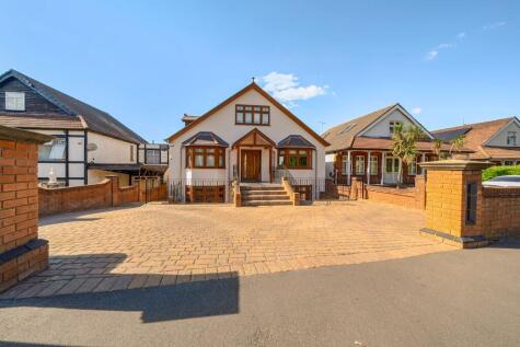 Manor Road, Chigwell, Essex