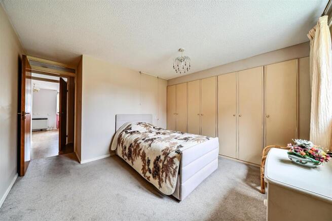 Avondale Court, Long Beach Road, Longwell Green, Bristol photo 4