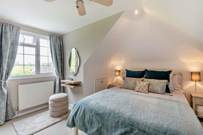 8596393-interior22-800.jpg